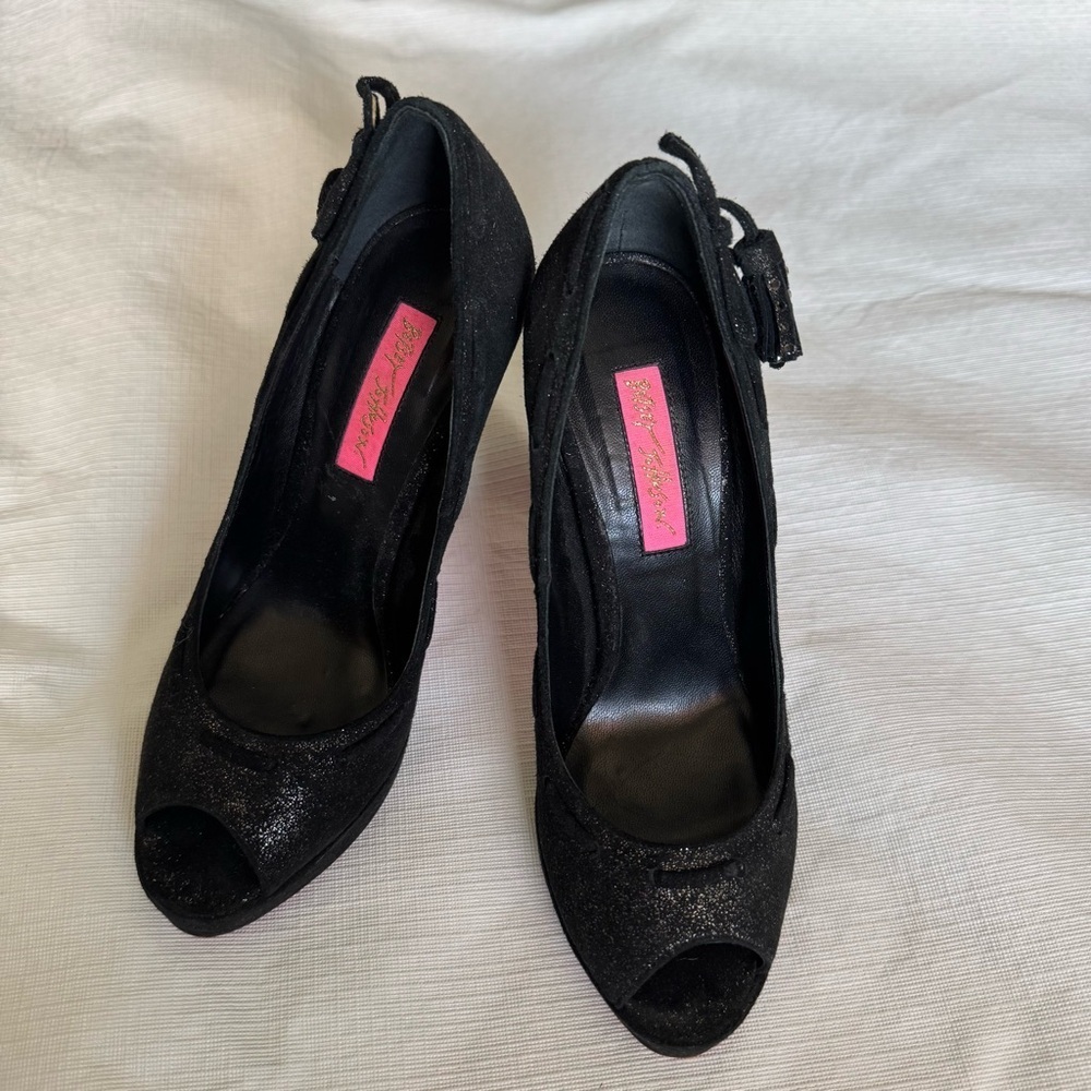Betsey Johnson Elegant Black Peep-Toe Women's Shoes